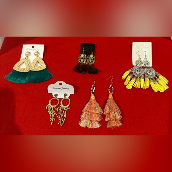 Jewelry - Earrings
